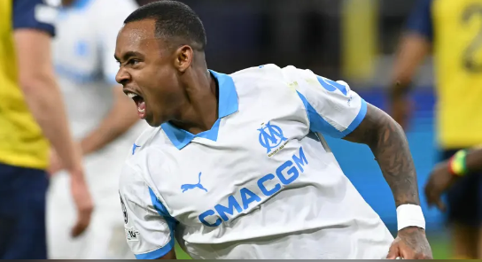 Friday's football games and where to watch them live - March 13, 2026